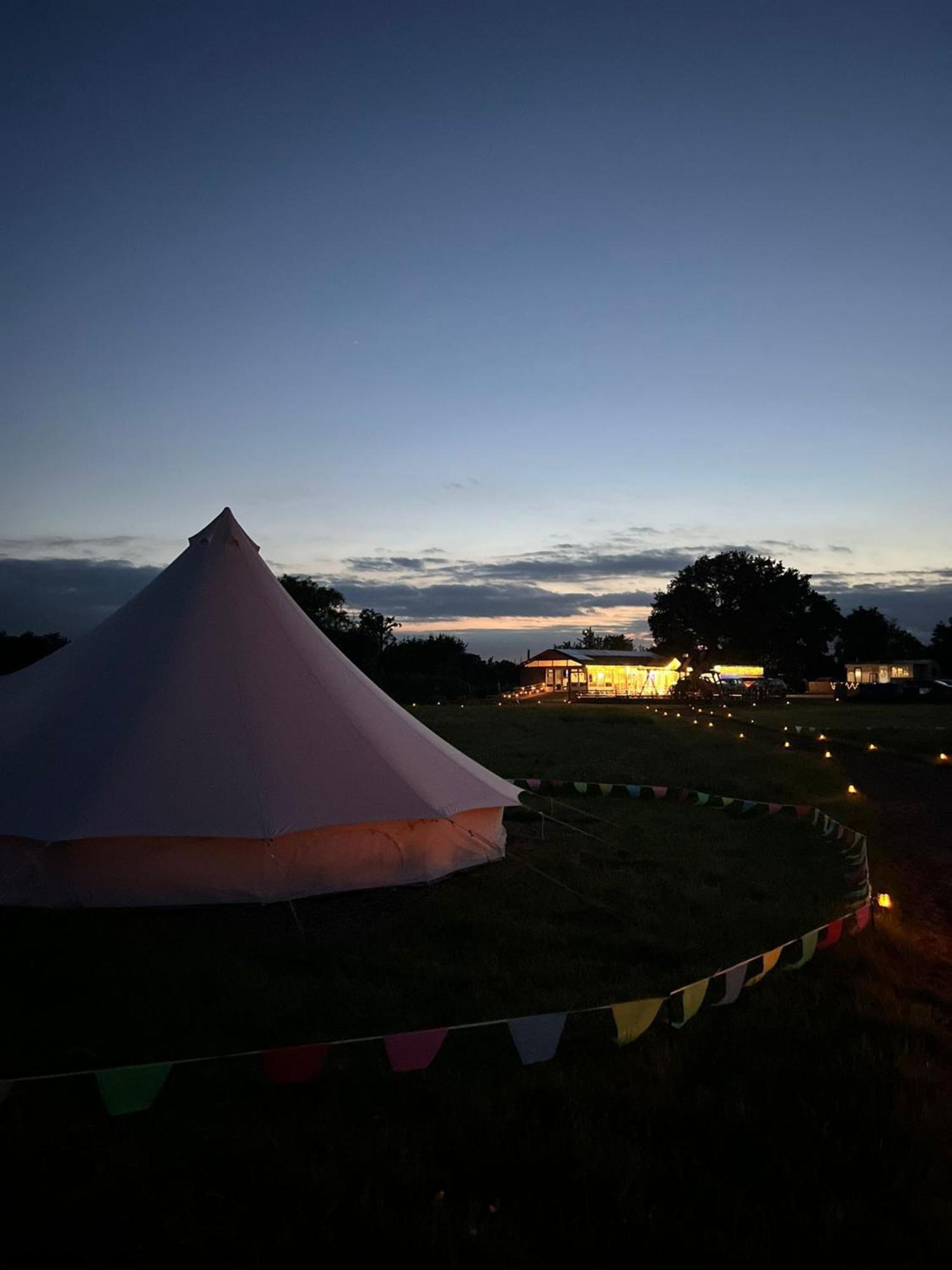 Country View Camping Bratton Екстер'єр фото